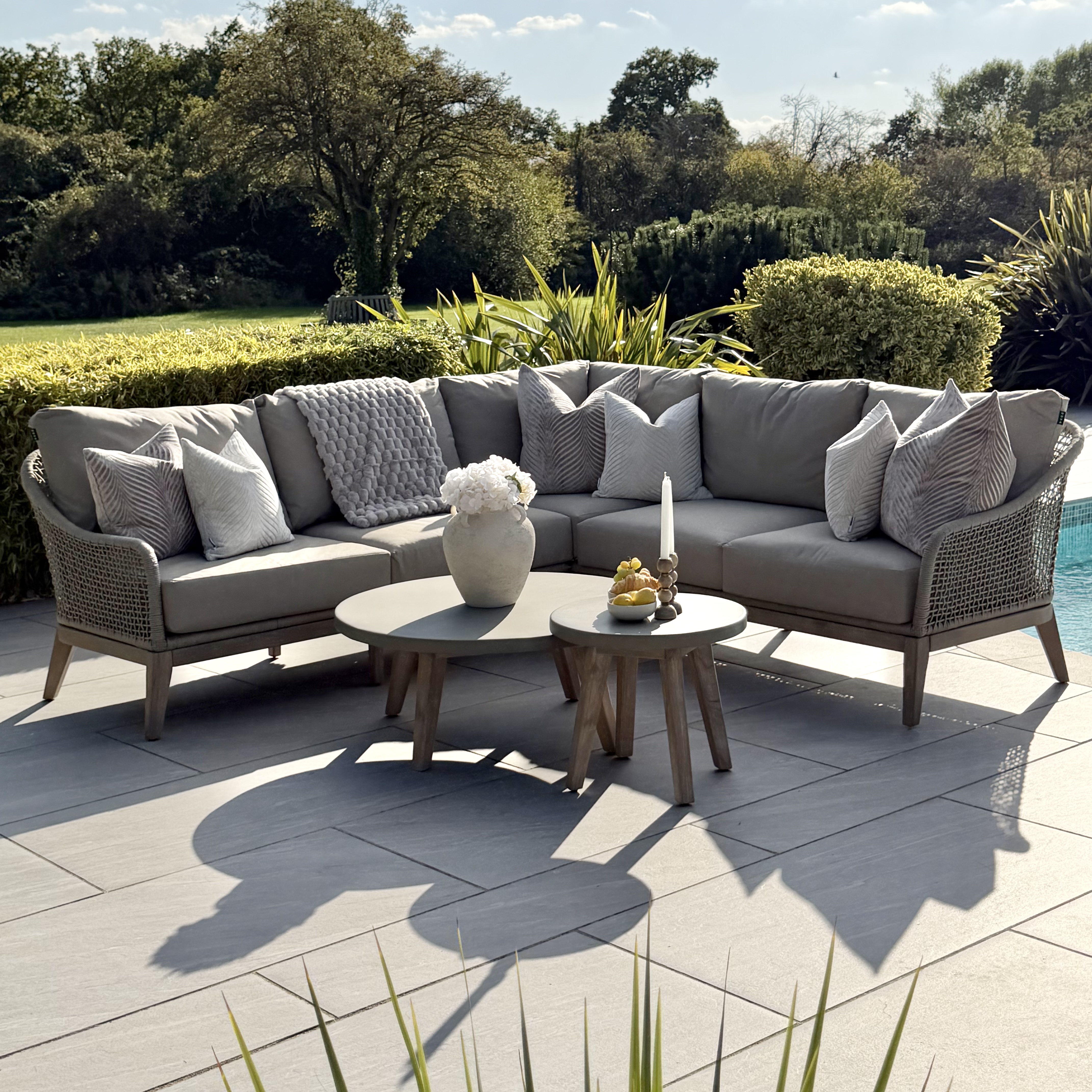 Nova - Summer Corner Sofa Set with Round Coffee Table & Side Table - Beige